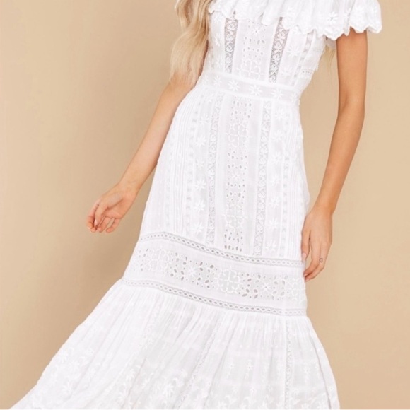 Loveshackfancy Niko Ruffled Eyelet Maxi Dress size 4 - Picture 3 of 11